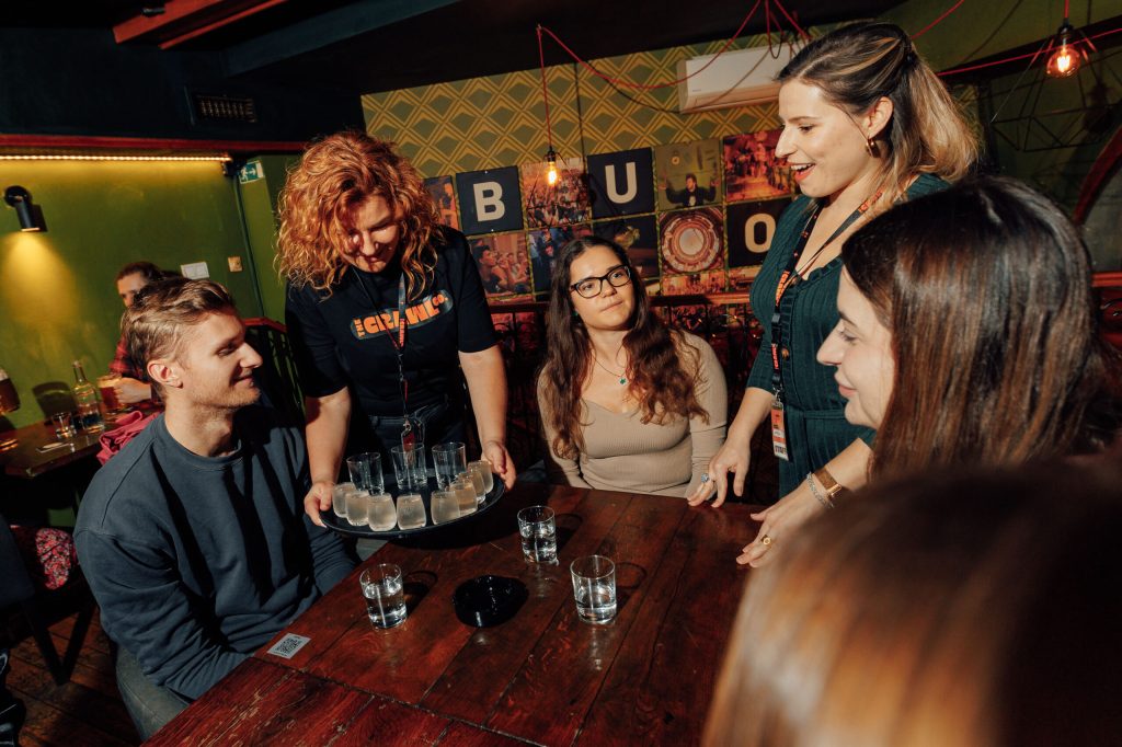 Pub Crawl in Prague – Welcome drinks and Club entrance
