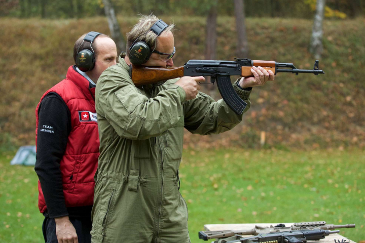 Shooting – AK-47