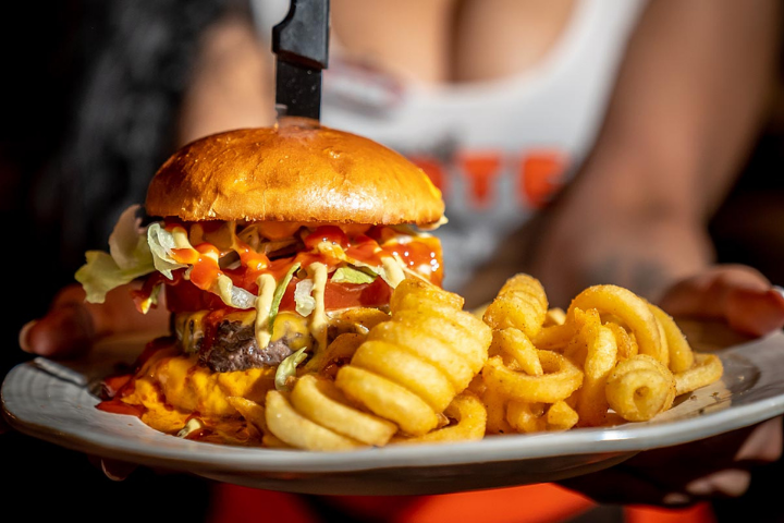 Budapest Burger and Beers