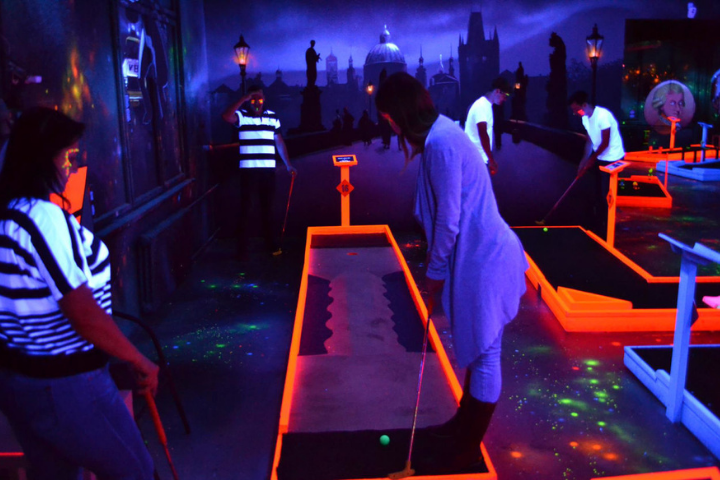 Amsterdam Crazy Midget Golf