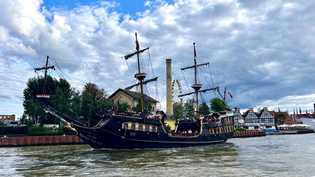 Gdansk Westerplatte Pirate Ship Public River Cruise